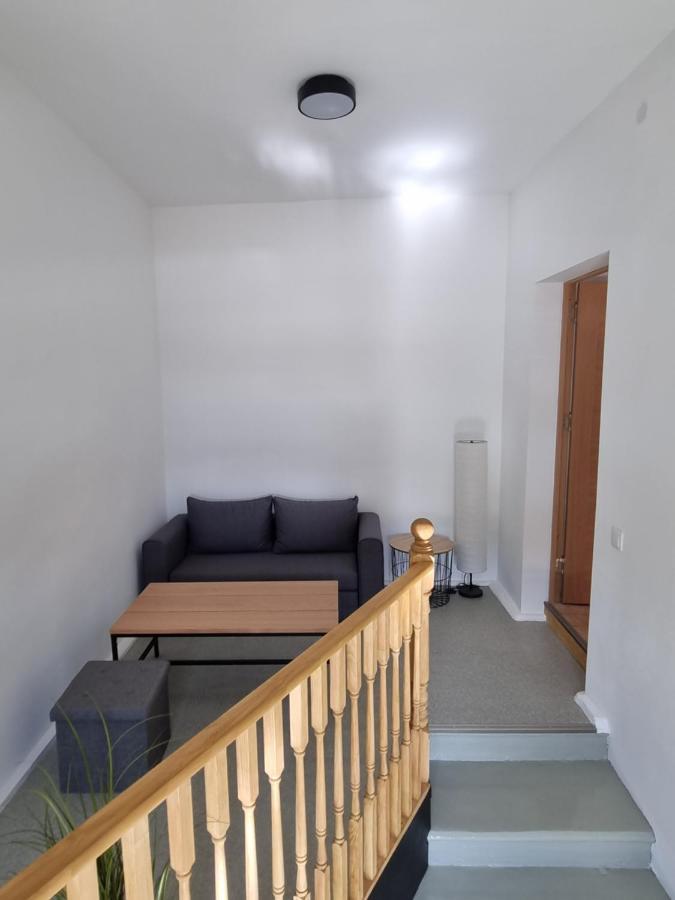 Canalside Loft Apartment *